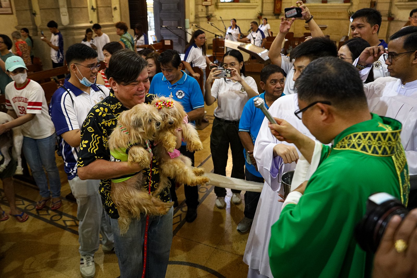 Fur parents bring their pets to the Malate Church in Manila on Sunday, 5 October 2025, for a blessing in celebration of the Feast of Saint Francis of Assisi, the patron saint of animals and the environment.

The celebration, which coincides with World Animal Day, is a Christian tradition where devotees bring their pets to church for a special blessing to promote their health and well-being and to honor their role in God’s creation.