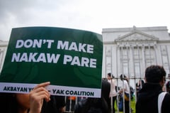Lasallians walk out vs corruption