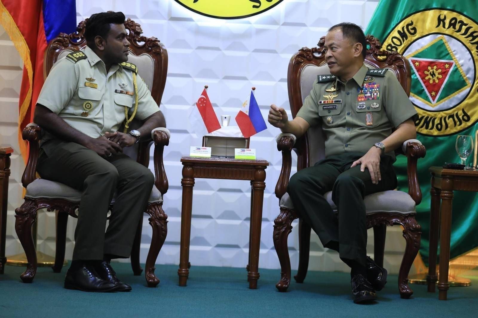Phl strengthens ties with Singapore army
