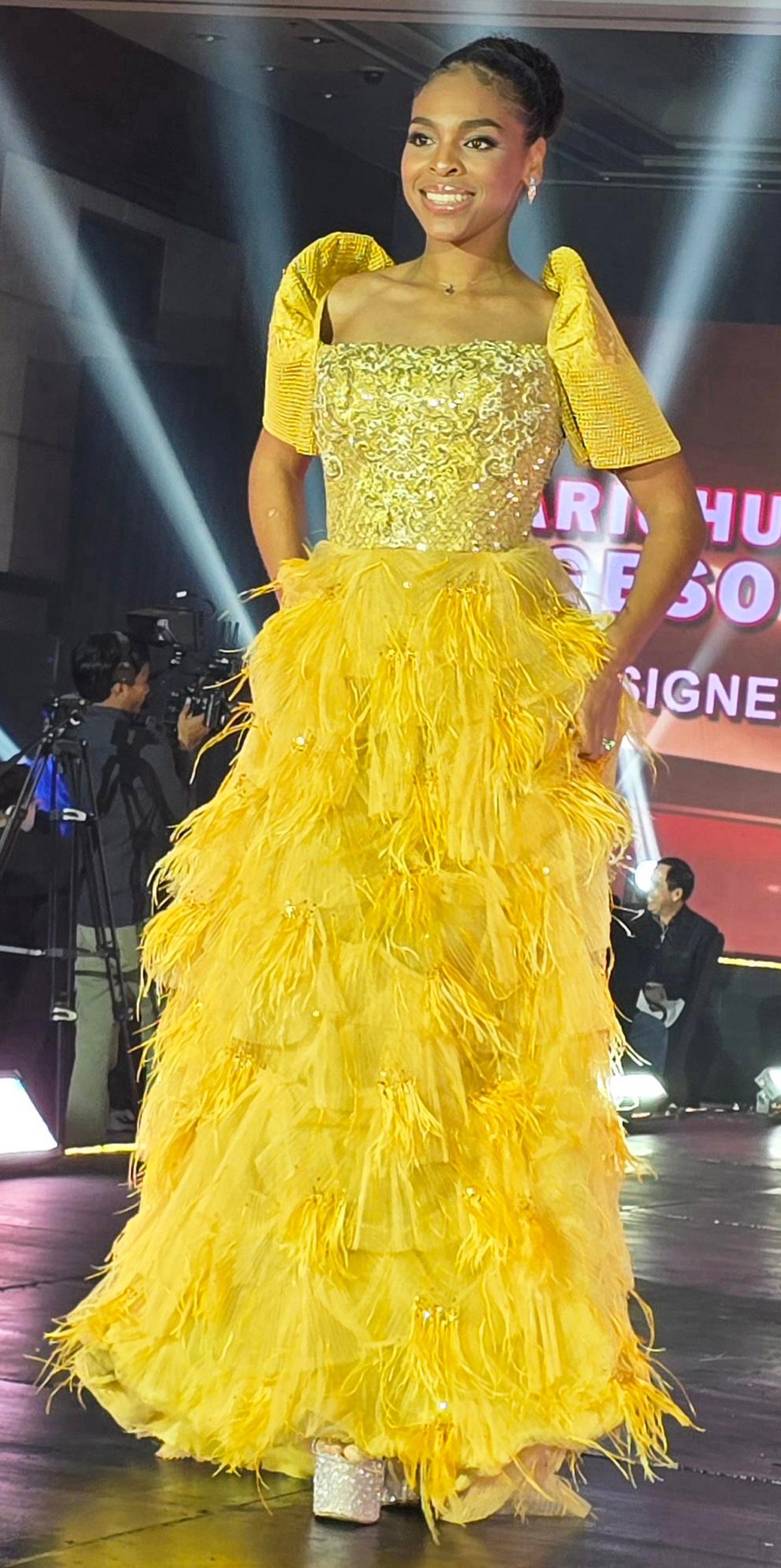 Ms. Morocco, Ghizlaine  Shaoui in Marichu Tan.