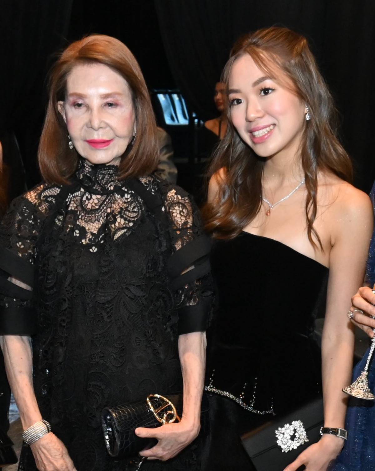 Angola Consul Helen Ong and Hope Ty.