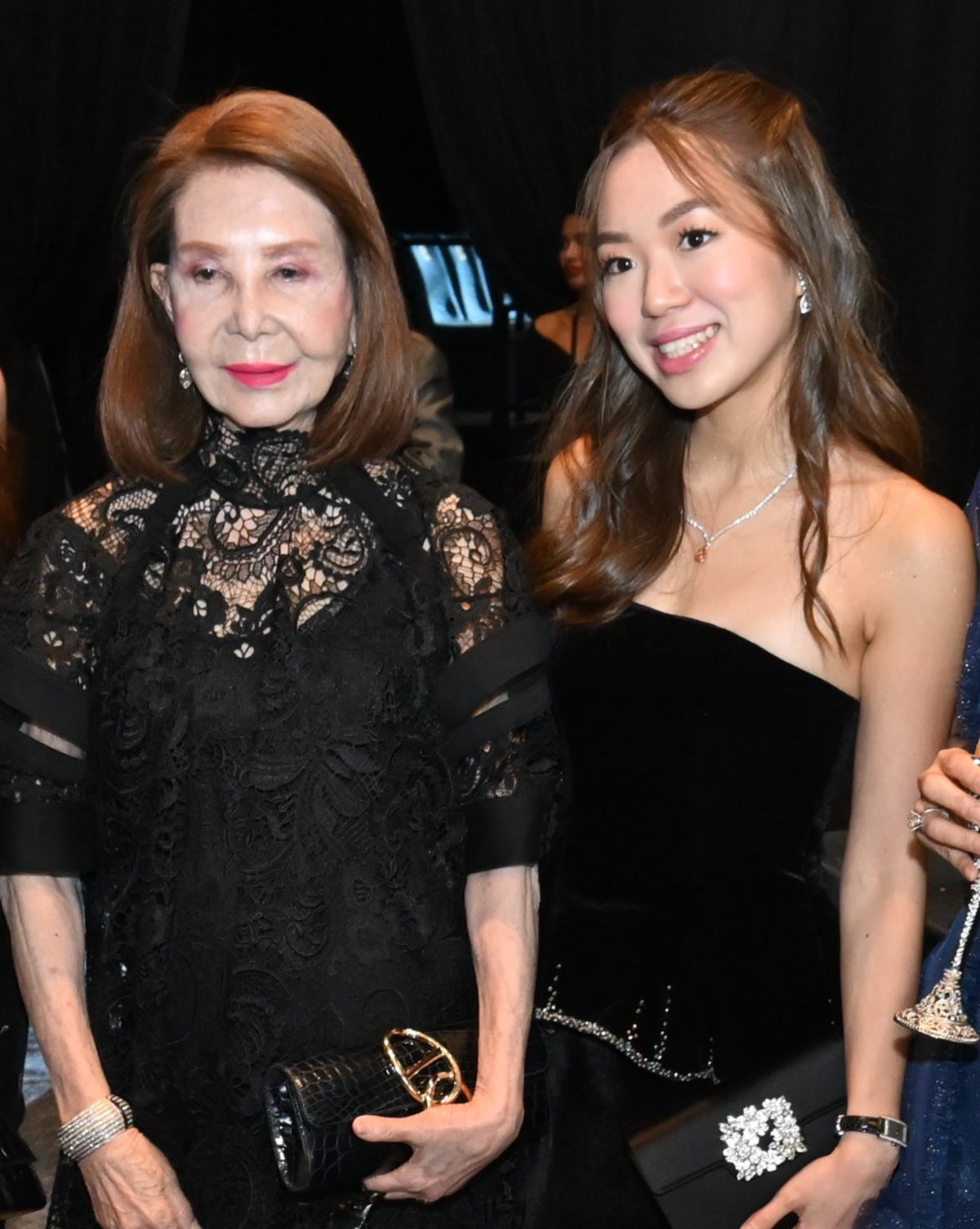 Angola Consul Helen Ong and Hope Ty.