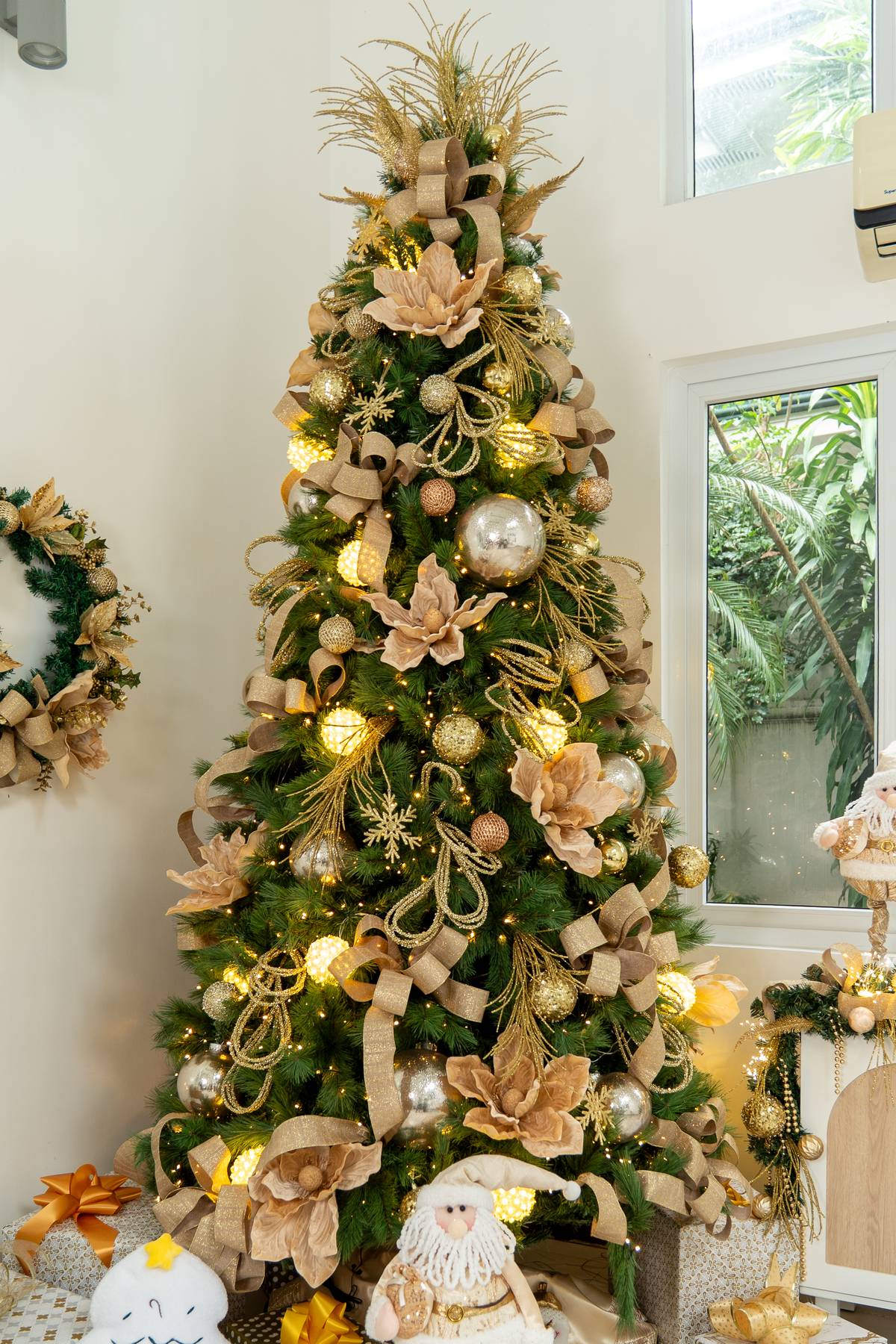 Christmas Tree.