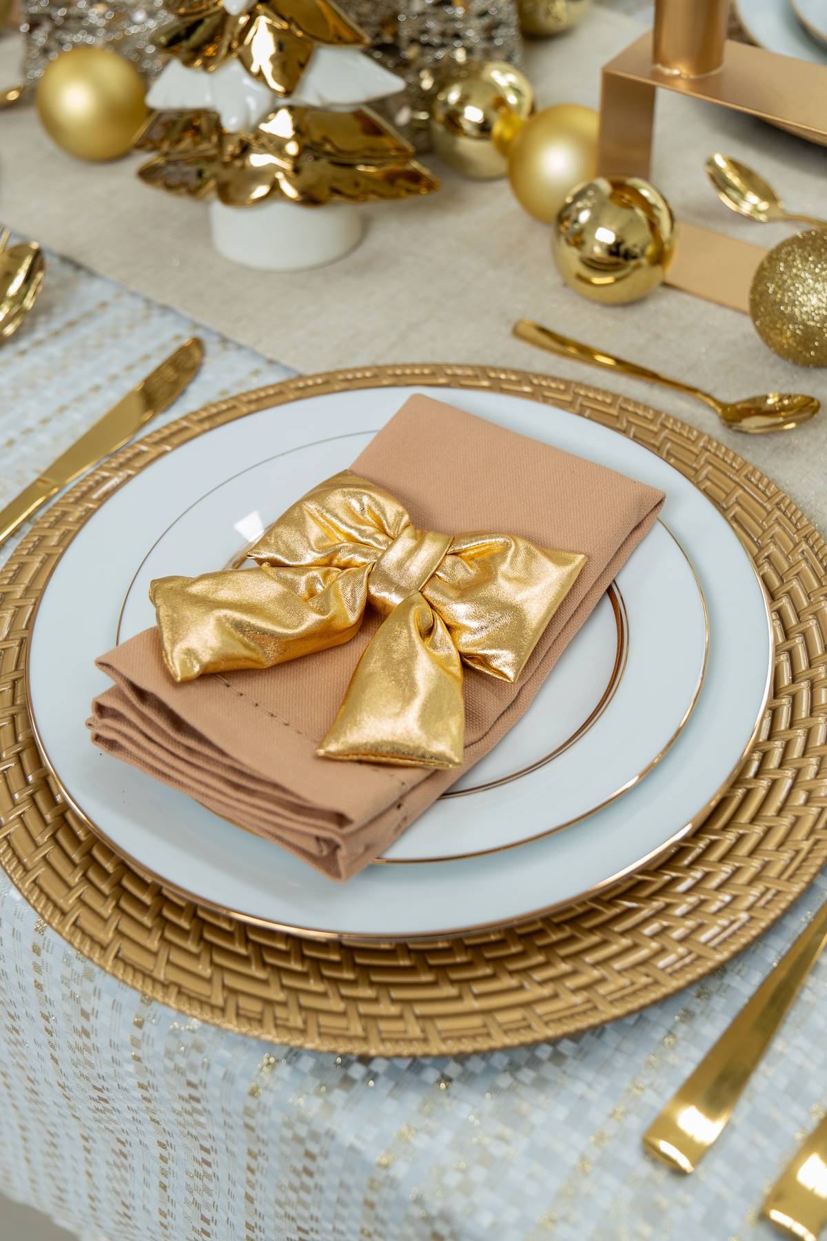 Golden Bows.