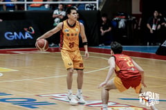 Cardinals crush Stags by 21