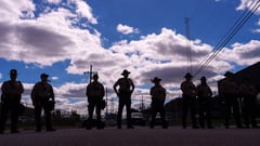 Court says National Guard sent to Illinois can stay, but not deploy