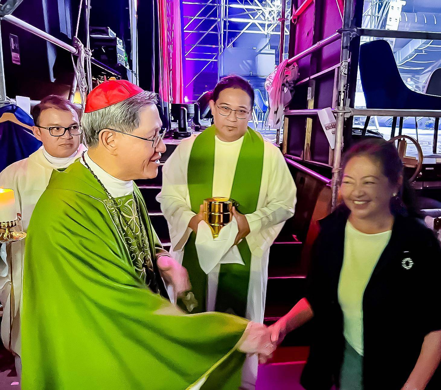 Liza attends Jubilee celebration