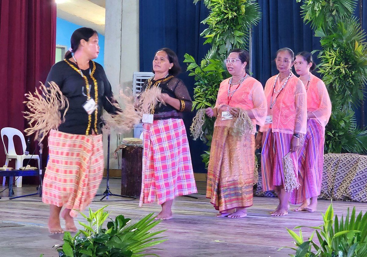 A traditional dance by the Pala’wan group from Palawan.