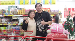 A woman shines at BingoPlus caravan, shares P22K in prizes