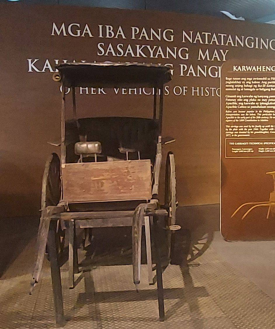 Kalesa owned by the family of León Apacible who was a member of the commission that drafted the Malolos Constitution.