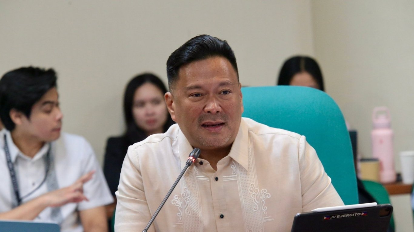 JV demands probe of auditors