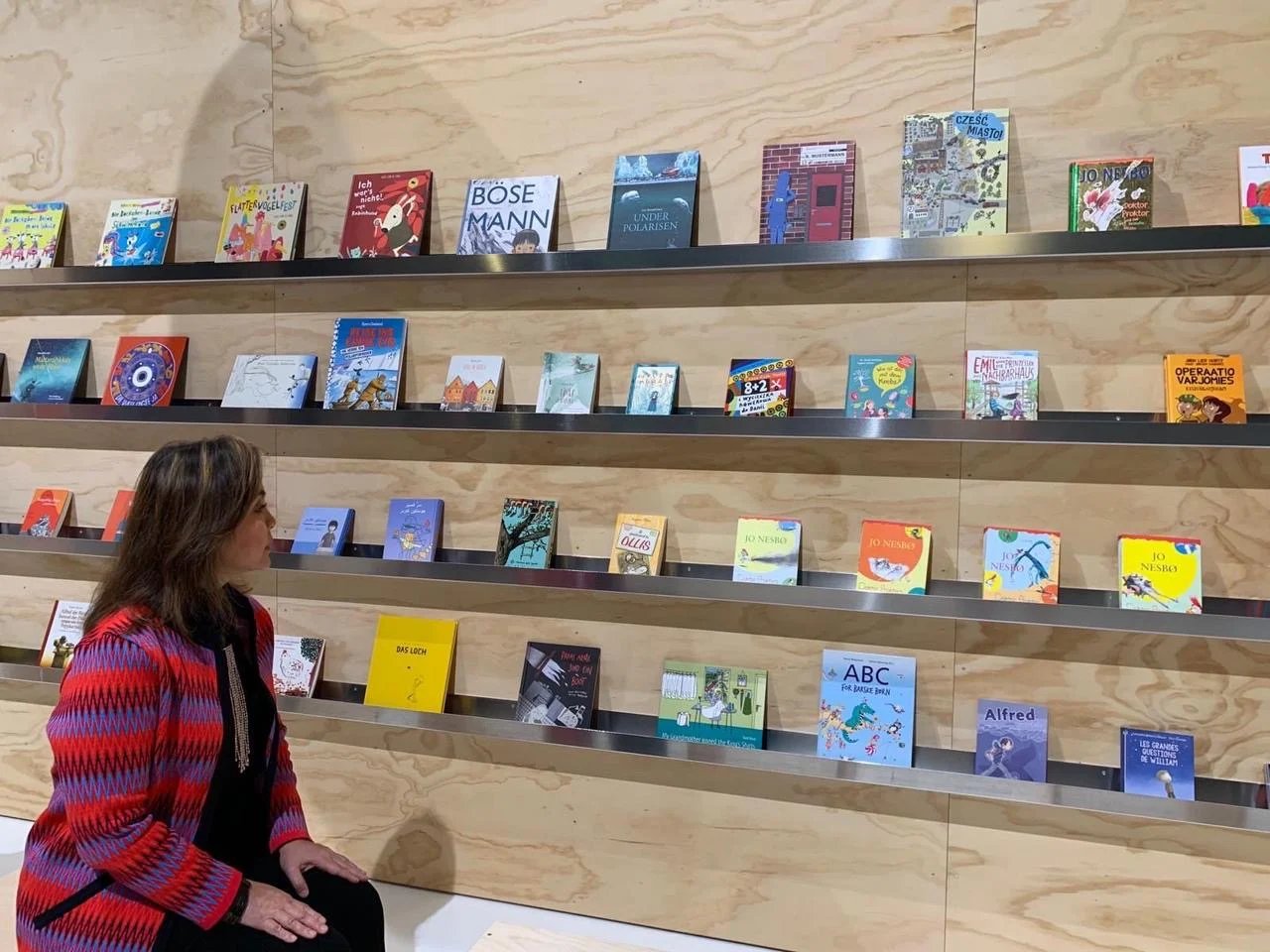 Sen. Legarda champions Filipino literature at Frankfurt Book Fair