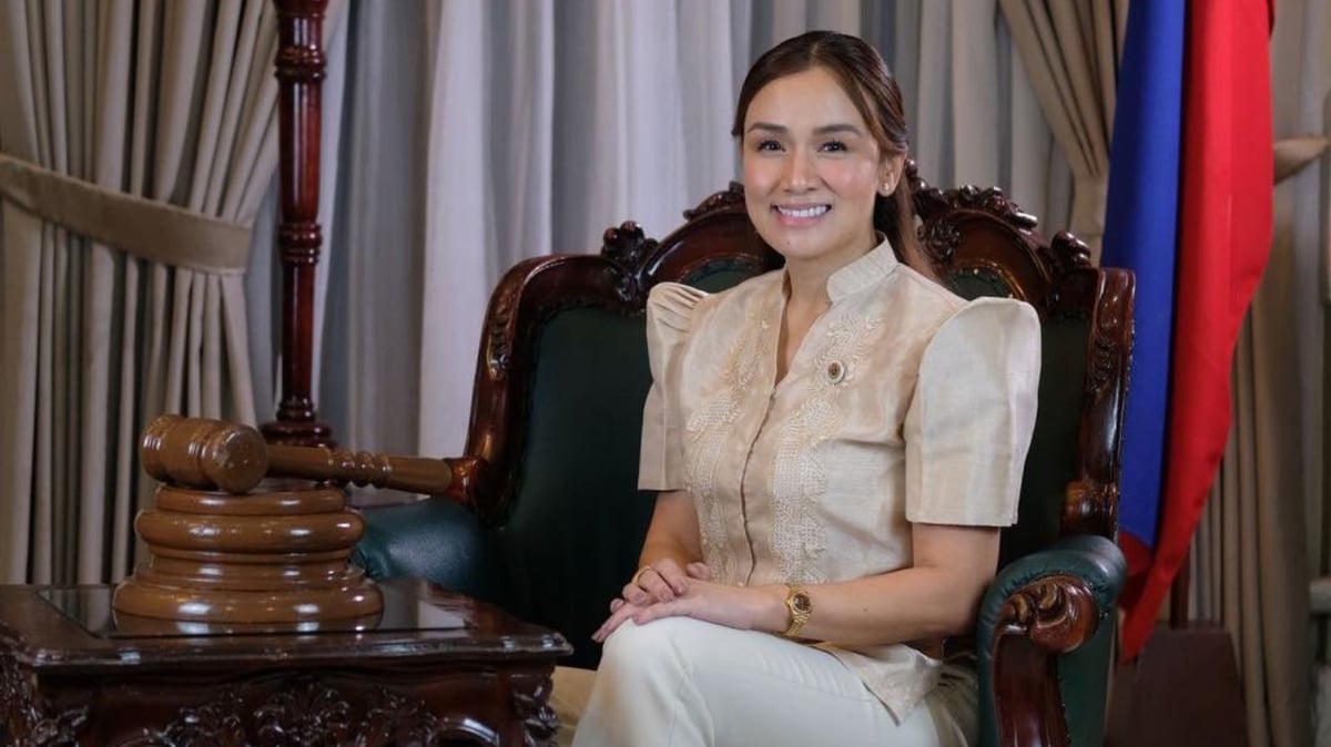 Manila council urges restraint amid harassment issue