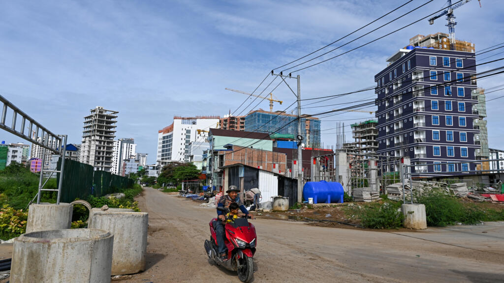 South Korea bans Cambodia travel