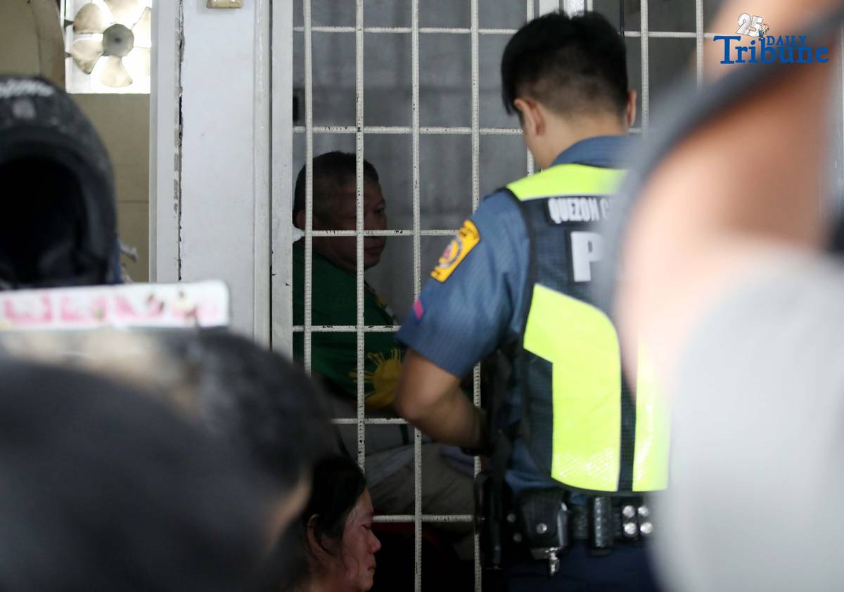 (October 17 2025) Authorities from traffic sector 5 in Quezon City, interrogated the suspect driver of the SUV who run over to the motorcycles resulting to the injured more than 10 riders and one on a critical conditionl, along Commonwealth Avenue in Quezon City on Friday, October 17, 2025. Photo/Analy Labor