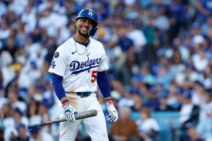 Betts, Dodgers sweep Rockies