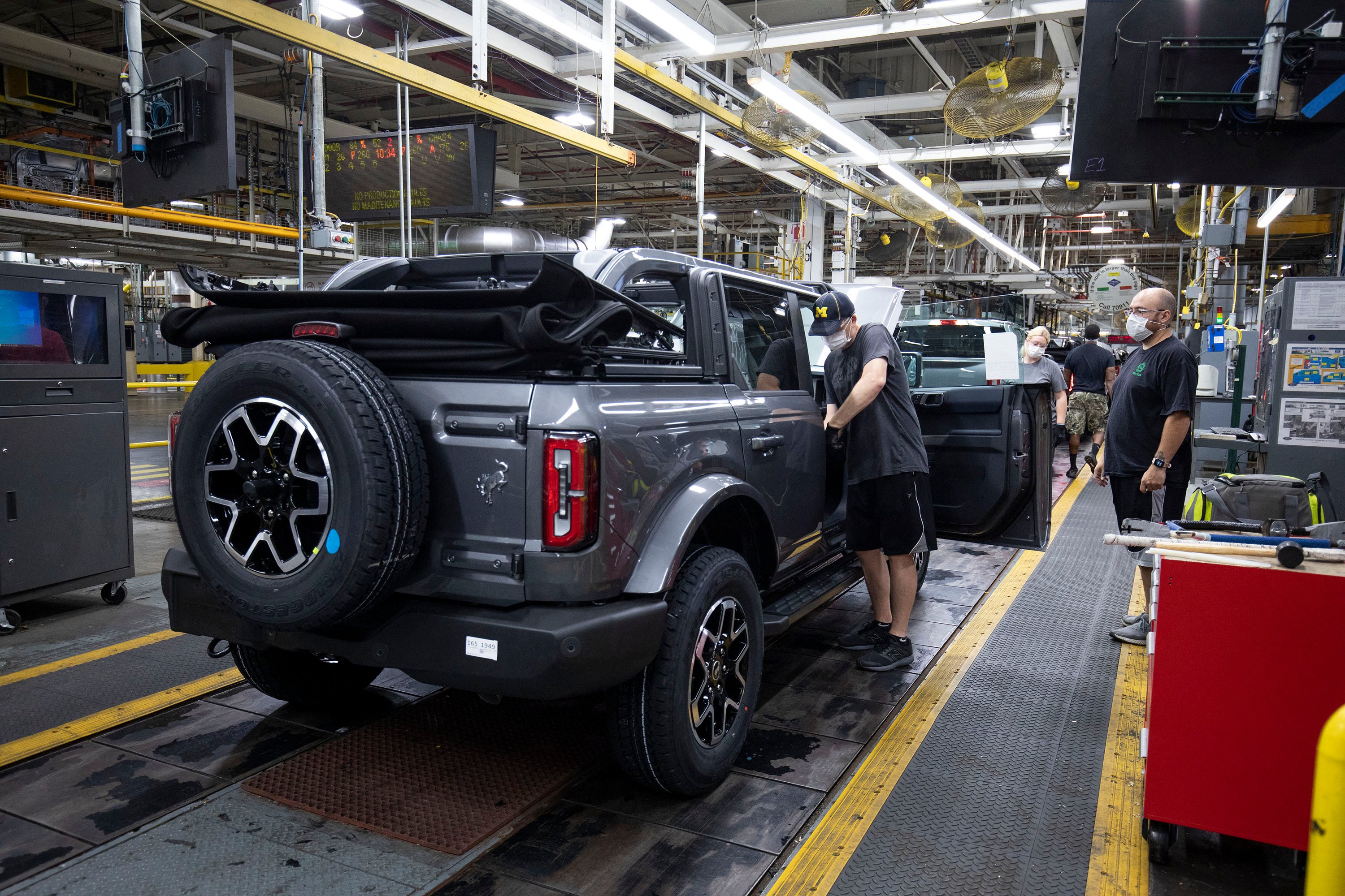 Ford recalls nearly 60,000 vehicles over fire risk