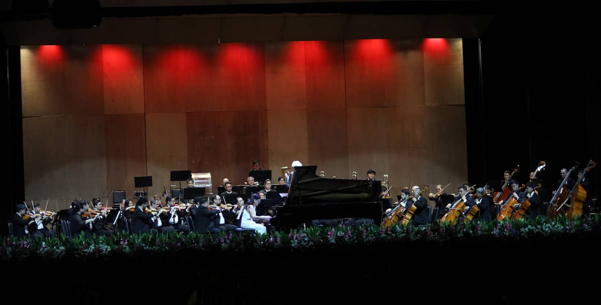 Cecile Licad with the Philippine Philharmonic Orchestra.