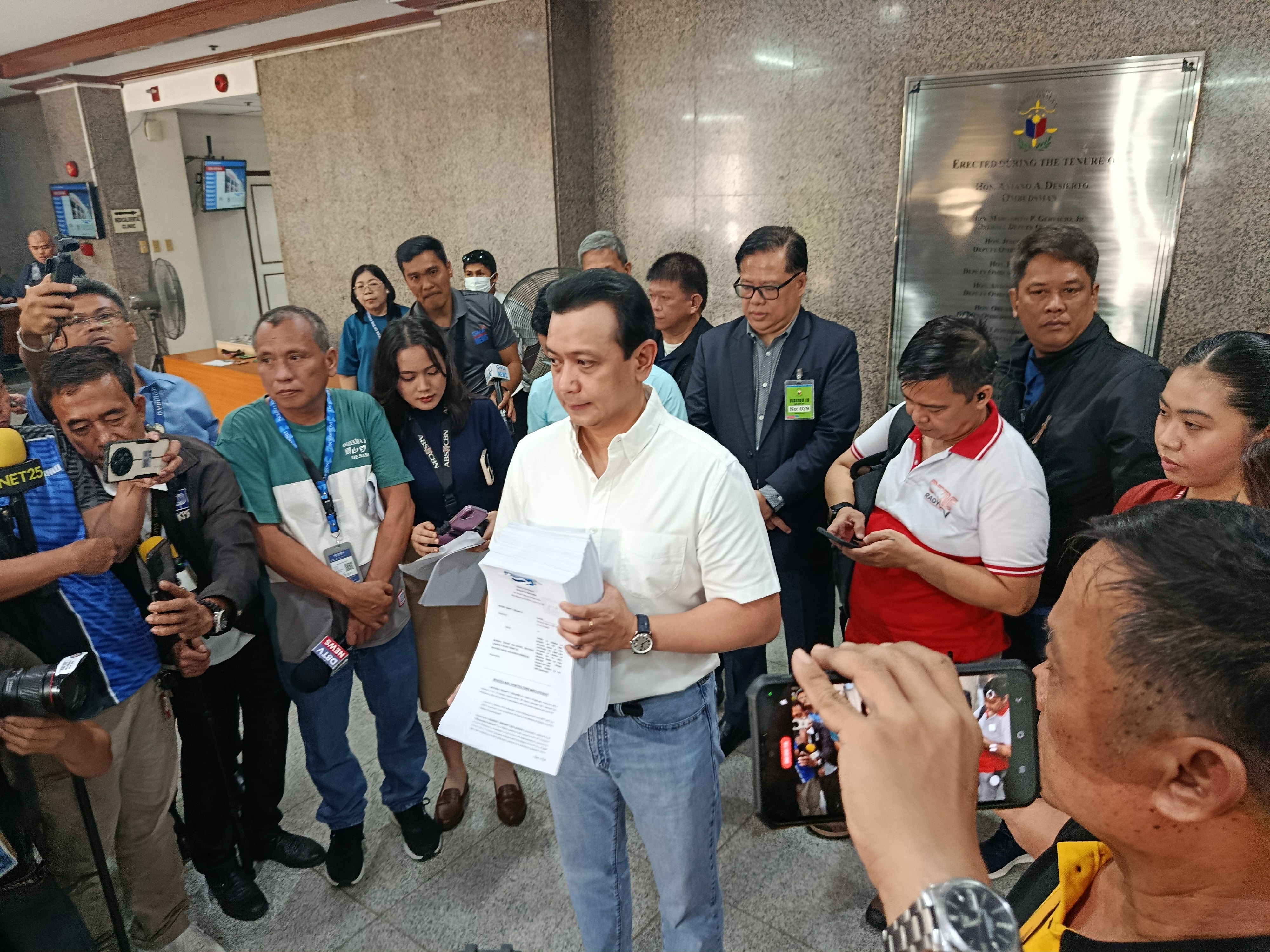 Trillanes files plunder case vs. Duterte, Go over P7B projects