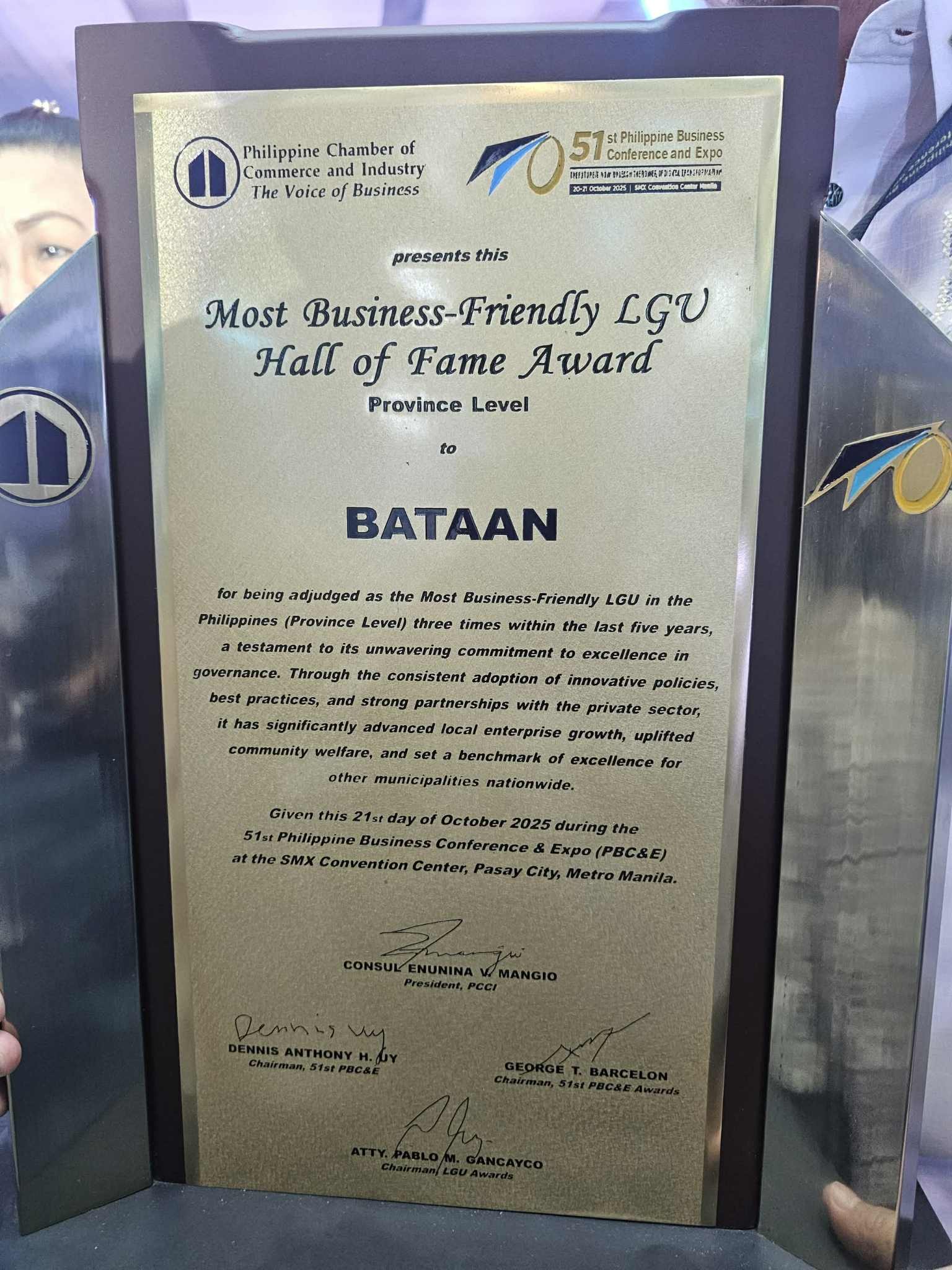 Bataan enters PCCI Hall of Fame as Most Business-Friendly Province