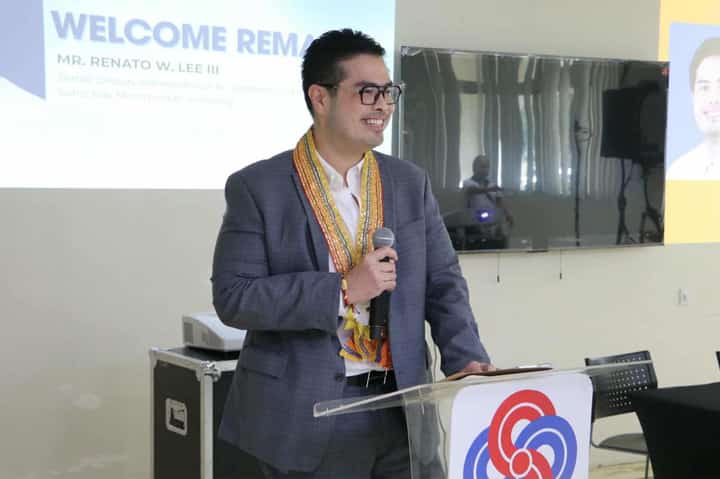 SBMA Senior Deputy Administrator for Business and Investment Renato Lee III welcomes guests and participants during the Dakal Lakad 2025 Demo and Graduation Day at the Subic Bay Exhibition and Convention Center (SBECC) on October 20, 2025.