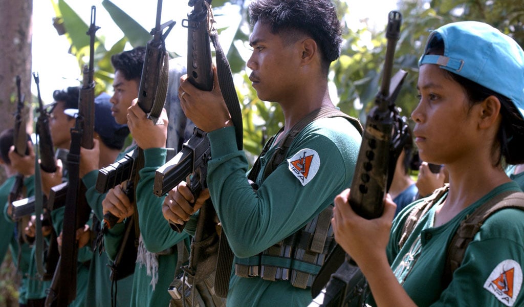 Former rebel with explosives surrenders in Mindoro
