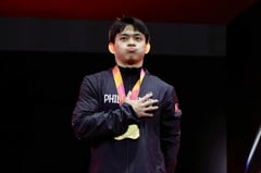 Yulo storms back, bags vault gold medal
