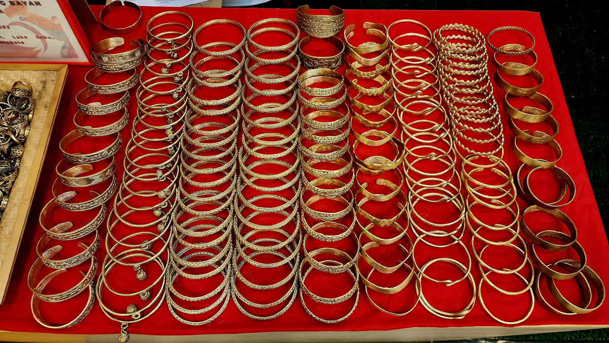 Brass bangles made by T'boli brasscaster and 'Manlilikha ng Bayan' Bundos Fara.