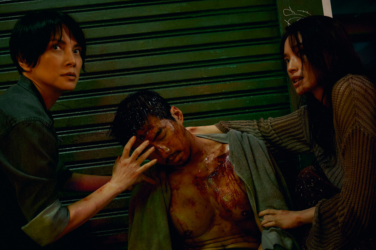 ‘The Resurrected’ centers on two mothers united by hatred, seeking revenge for their daughters caught in a fraud and kidnapping case.