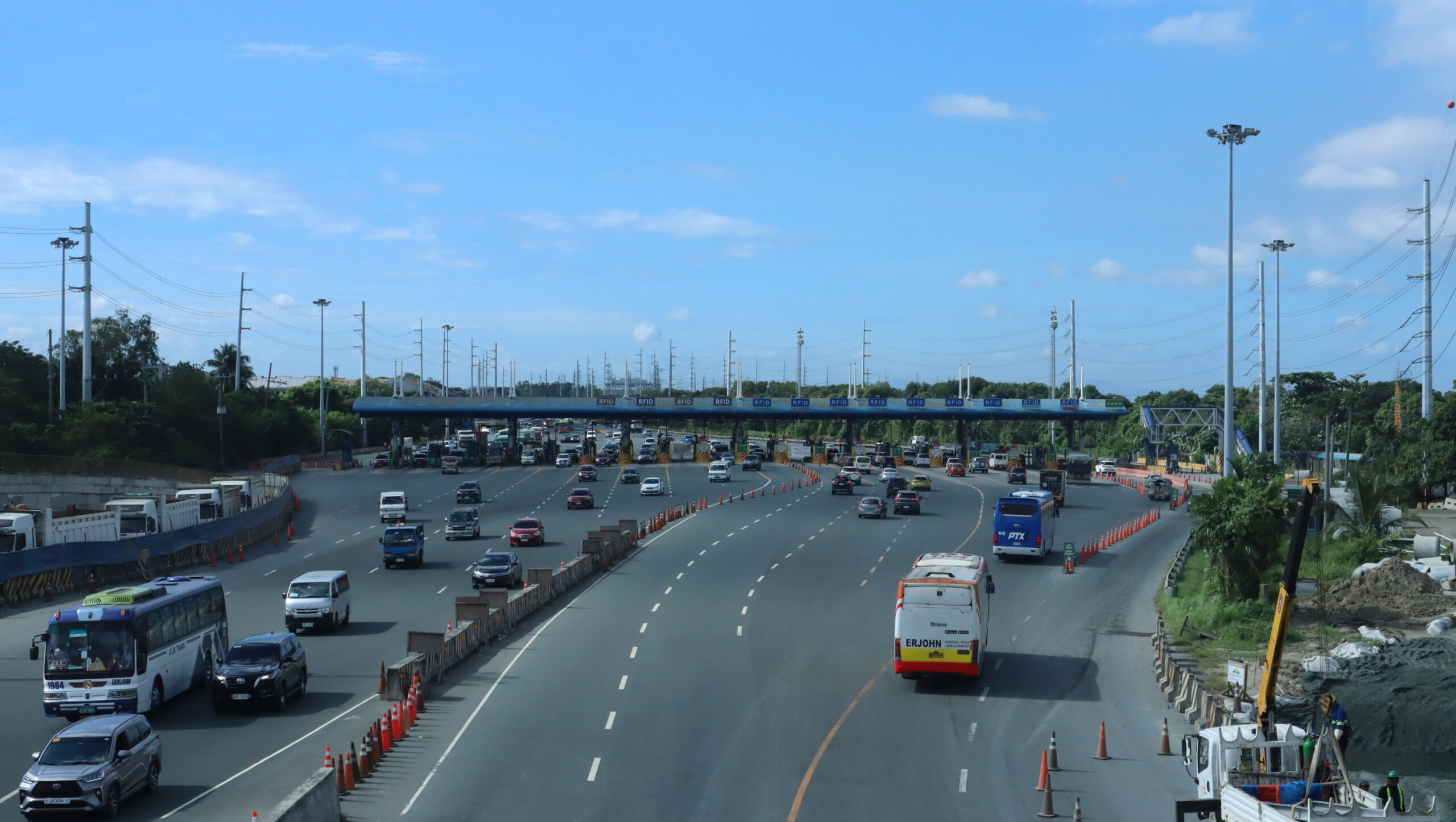 CAVITEX toll hikes Tuesday; PUVs, agri-trucks get relief