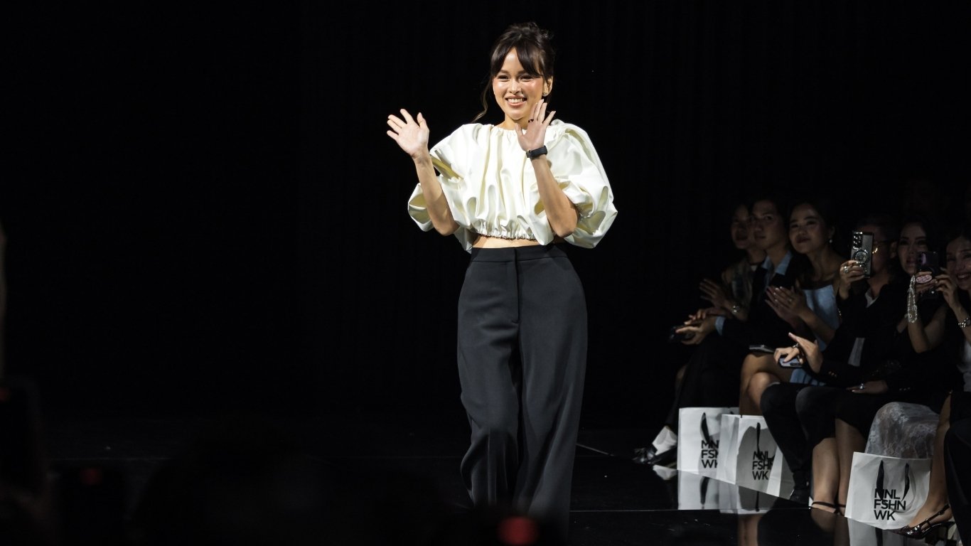 Andrea Tetangco defines the new 
feminine strength at Manila Fashion Week