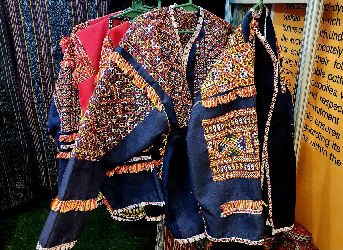 Dagum or traditional Mandaya shirt with embroidery made by Mandaya weaver Samporonia Madanlo from Caraga, Davao Oriental.