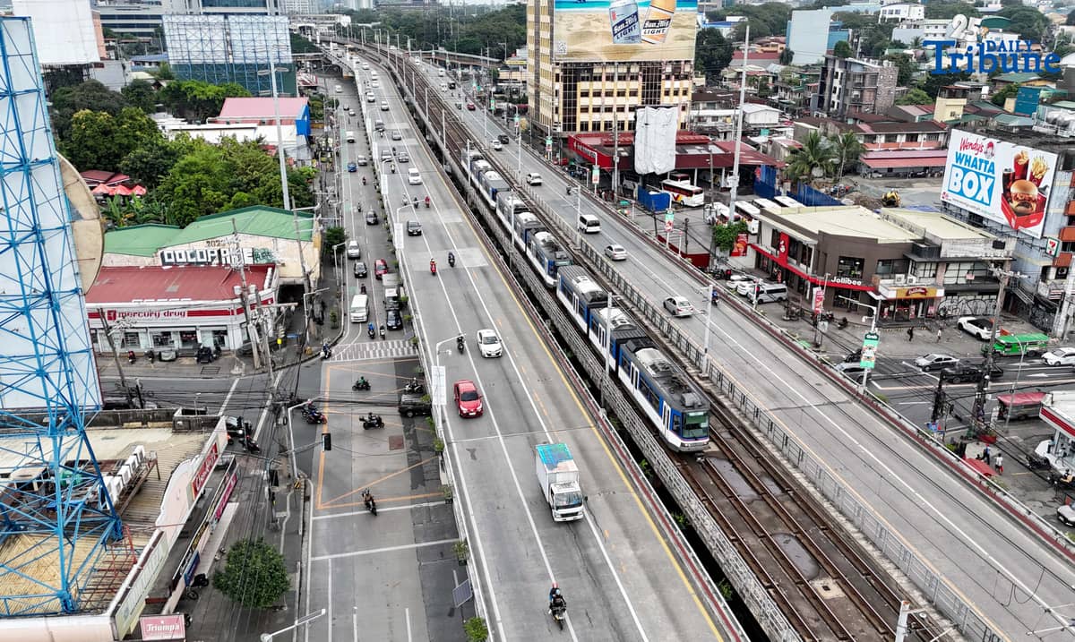 (October 27 2025) Motorist seen plying freely North and Southbound along Edsa in Quezon City on Monday October 27 2025, MMDA announce starting November 17 until midnight of December 25, all road excavation activities in Metro Manila, including concrete reblocking, road upgrading, and other works that may hinder the smooth flow of vehicles, to avoid of the heavy traffic during the holiday season. Photo/Analy Labor