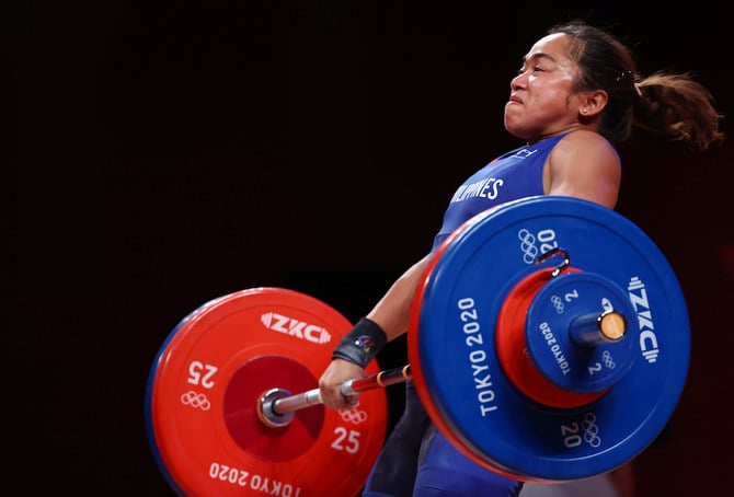 Hidilyn juggles coaching, SEAG prep