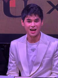 Dustin Yu on love, loyalty, and destiny with Bianca de Vera