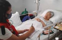 DSWD gives aid to cancer-stricken former AFP director