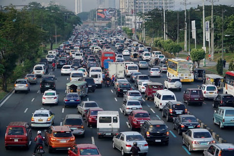 MMDA keeps number coding 