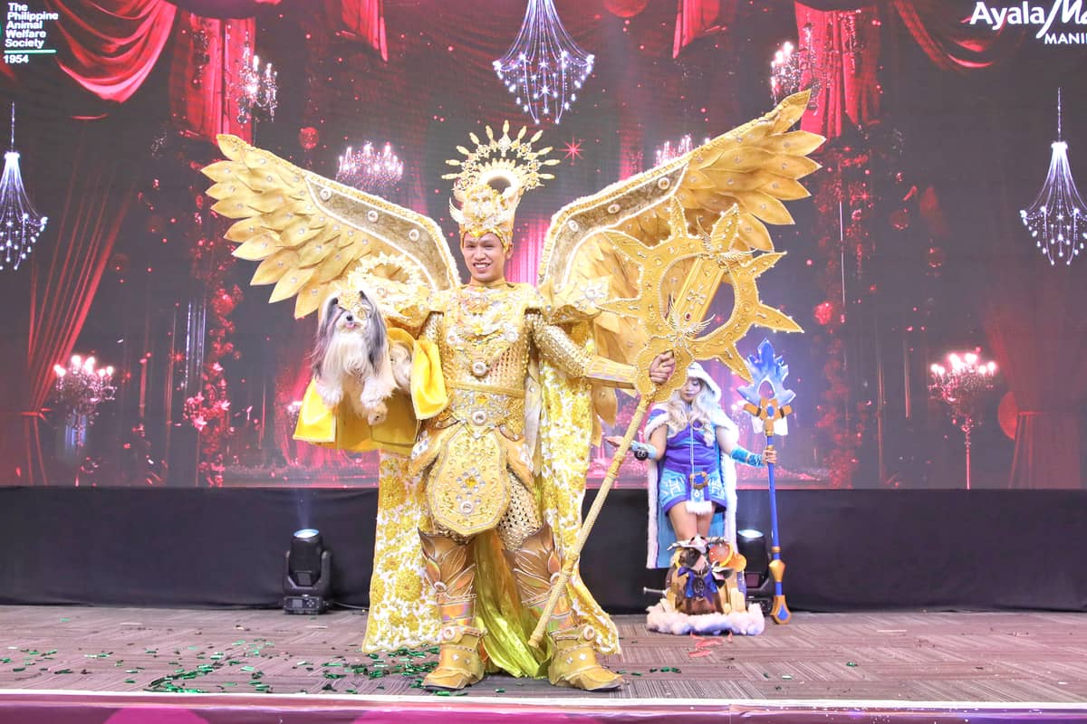 Ghoulish Partners (Best Pet and Pet Owner tandem) were Golden Angels — Albert Villamar and his dog, Bashang.