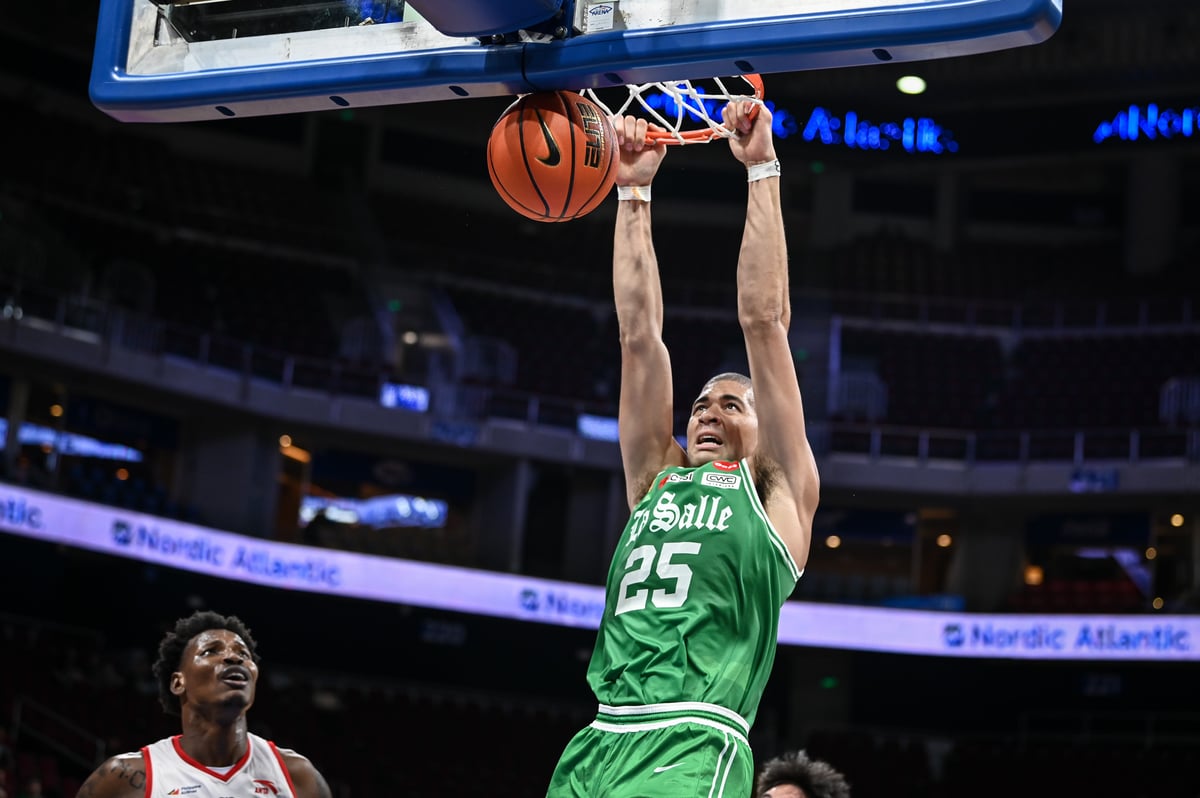 Green Archers climb to share of second spot