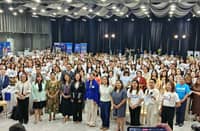 Plan International Pilipinas, together with the Quezon City Government, brought together around 400 young women leaders from across the country to participate in the 2025 International Day of the Girl (IDG) under the #StandWithGirls campaign.