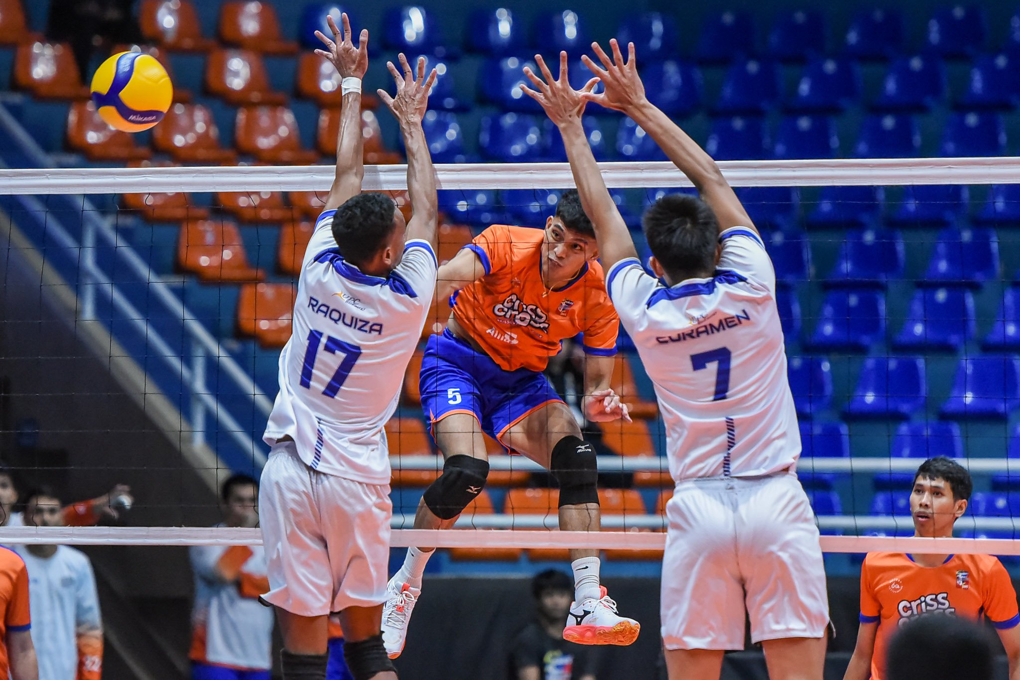 Criss Cross, UST aim to sustain form