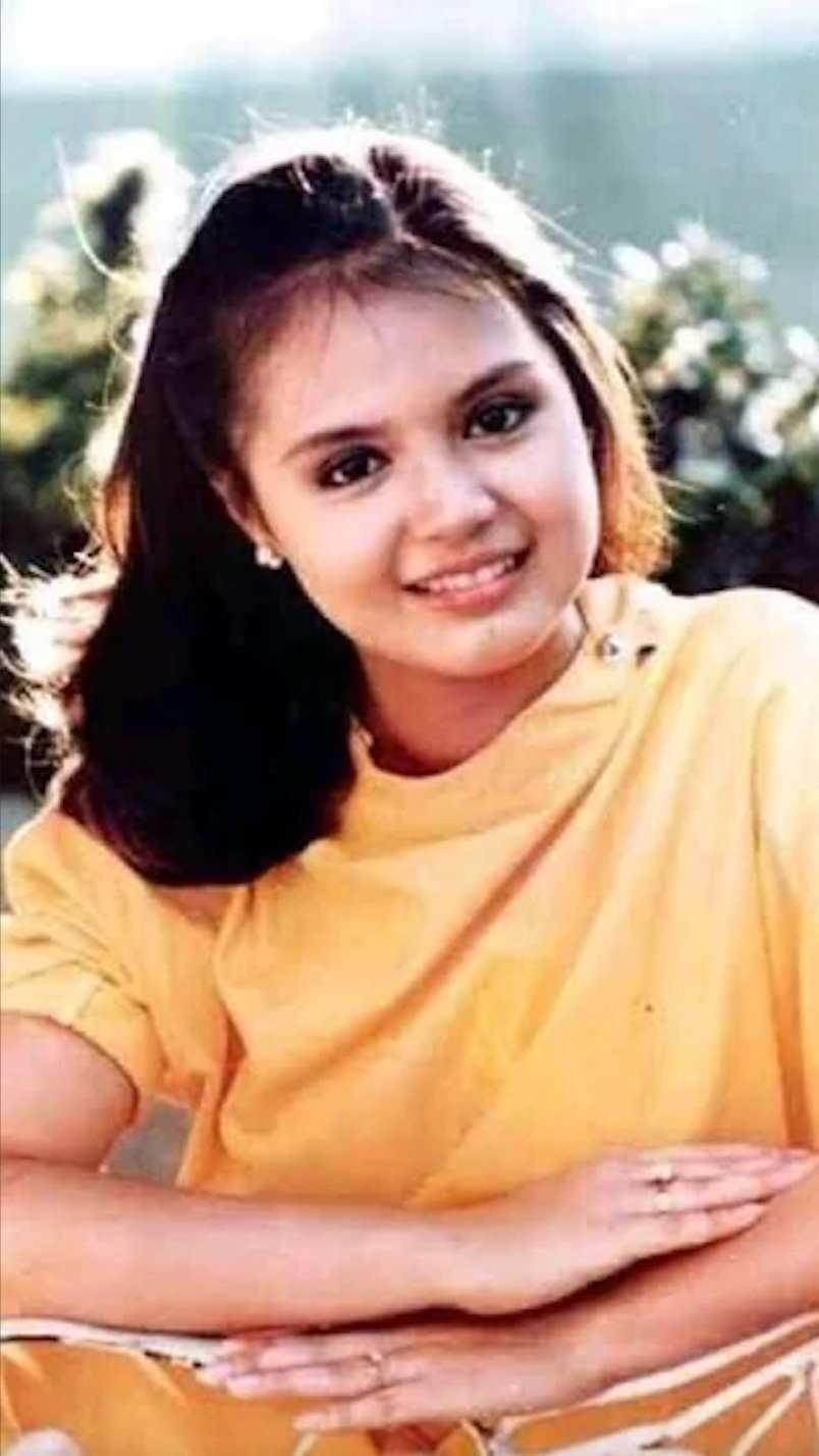 JULIE Vega