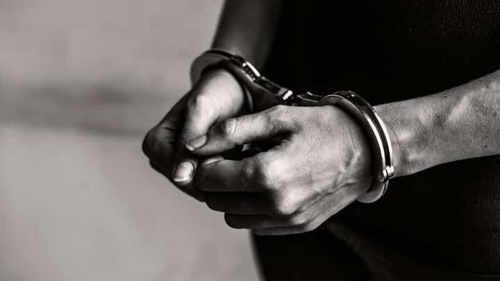 Batangas drug raids net four, seize P15K shabu