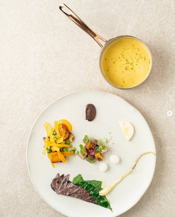 Gallery by Chele dish