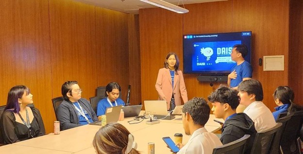 Globe unveils DAISI at DevCon 2025, highlights human-centered AI for IT support