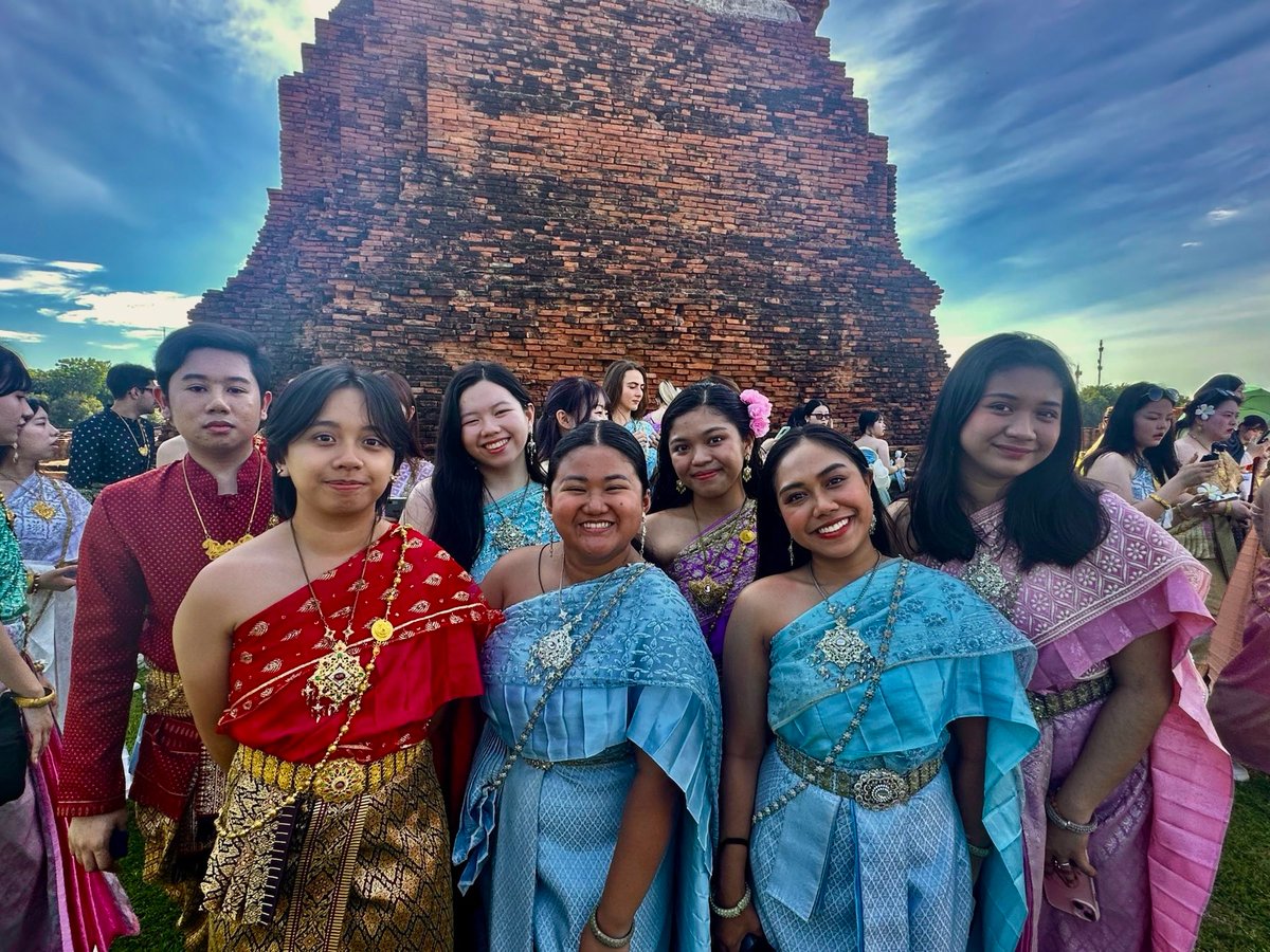 Future hoteliers embrace world