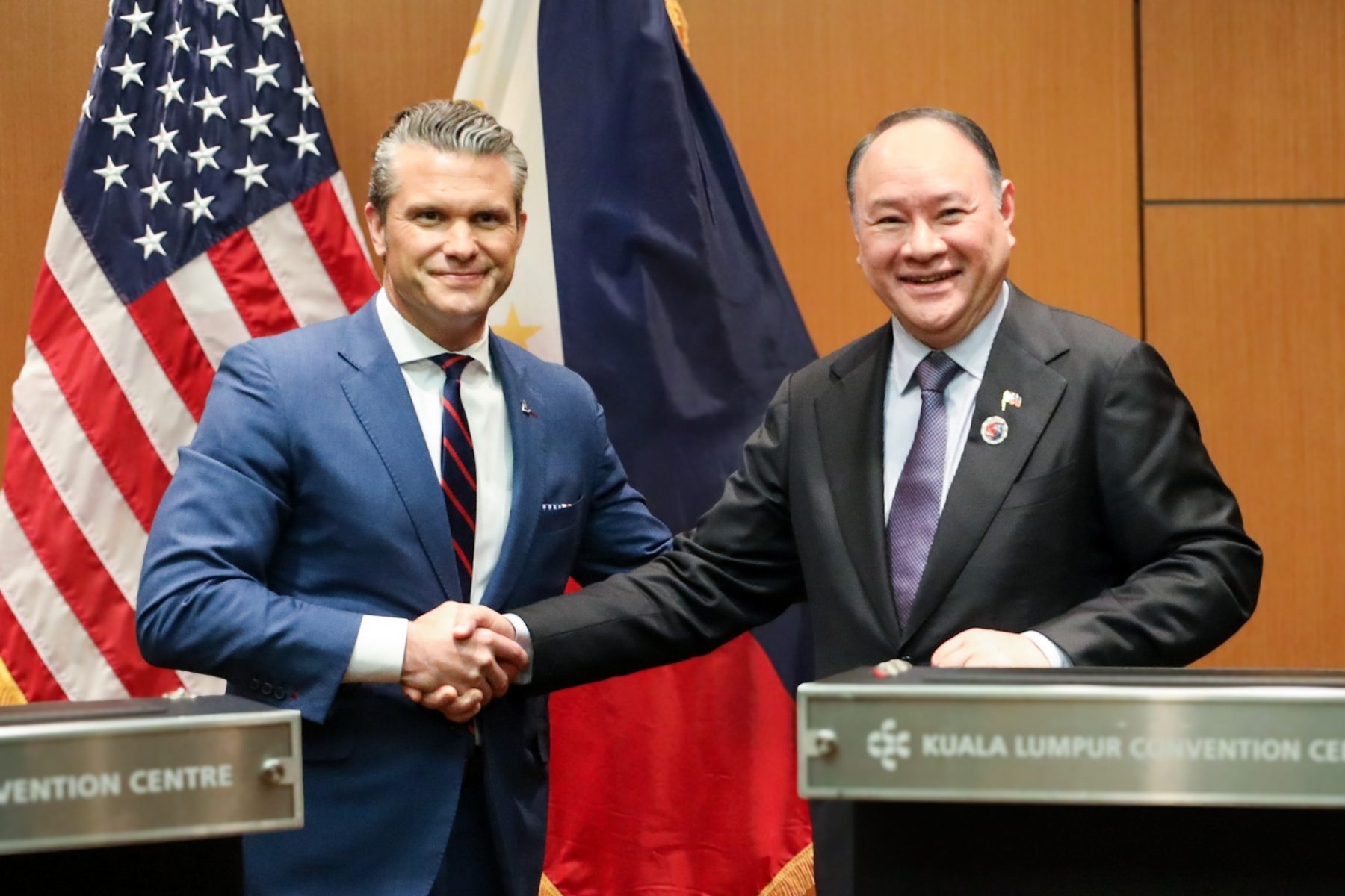 Phl, US to accelerate defense cooperation, strengthen alliance