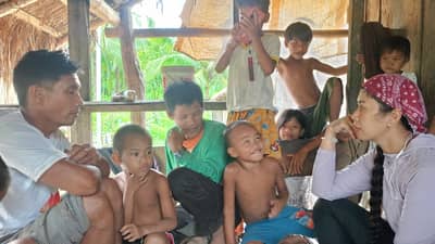 Amongst the Hanunuo Mangyan community.