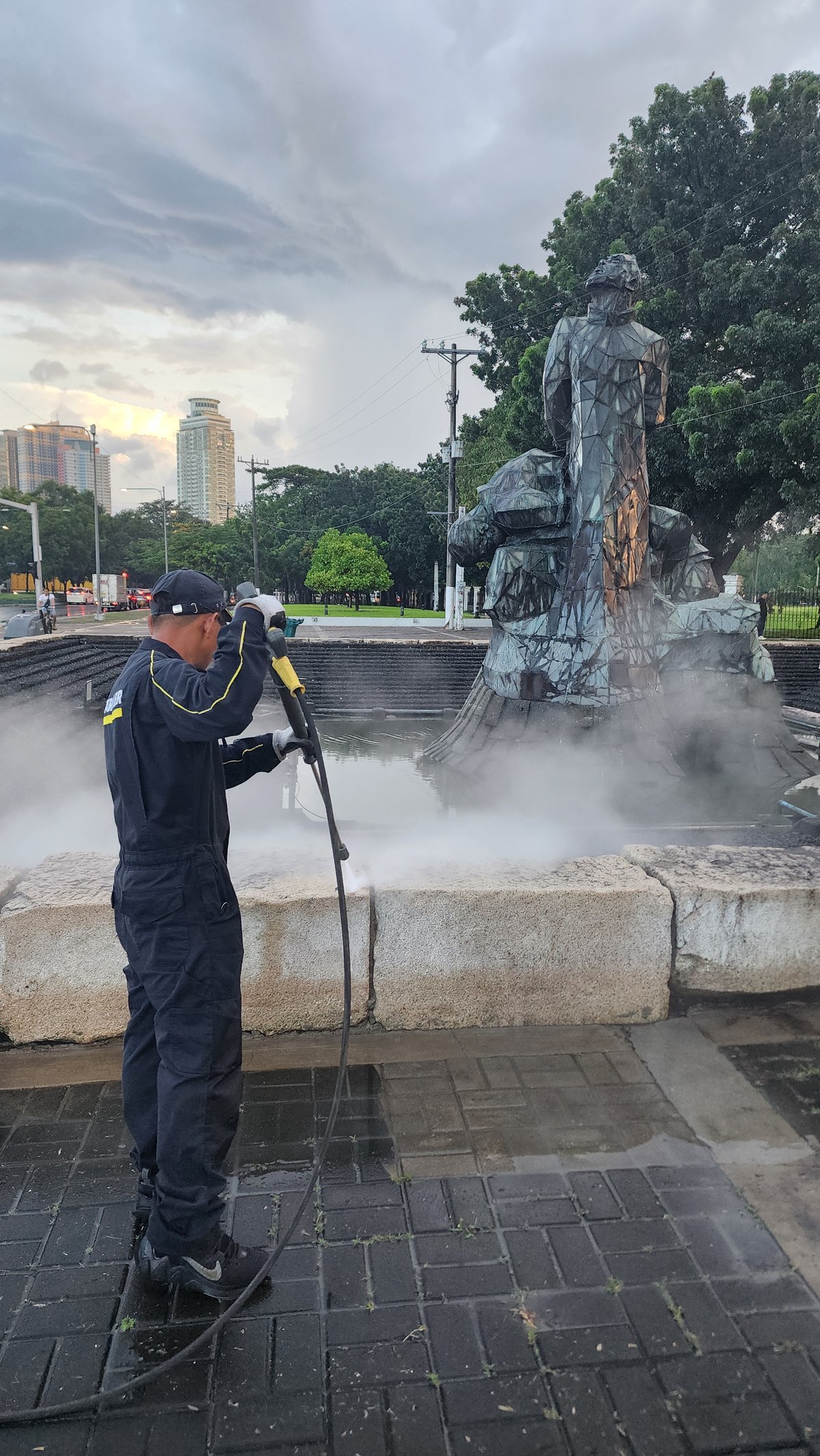 Using modern technology for the care of historical monuments.