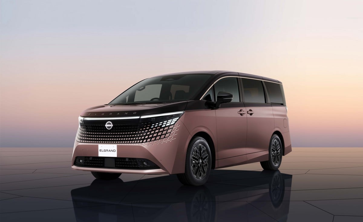 Nissan showcases future lineup